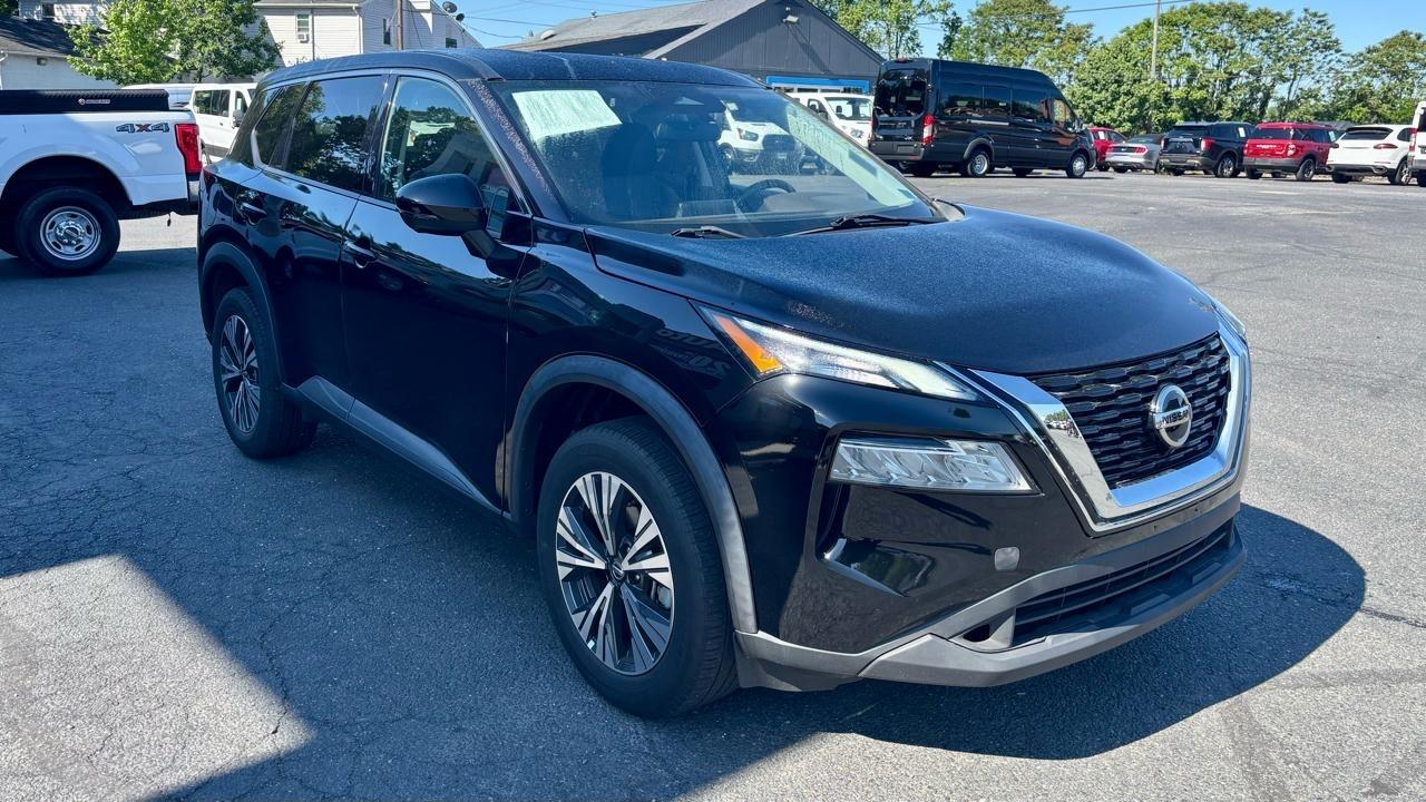 Nissan Rogue  2021