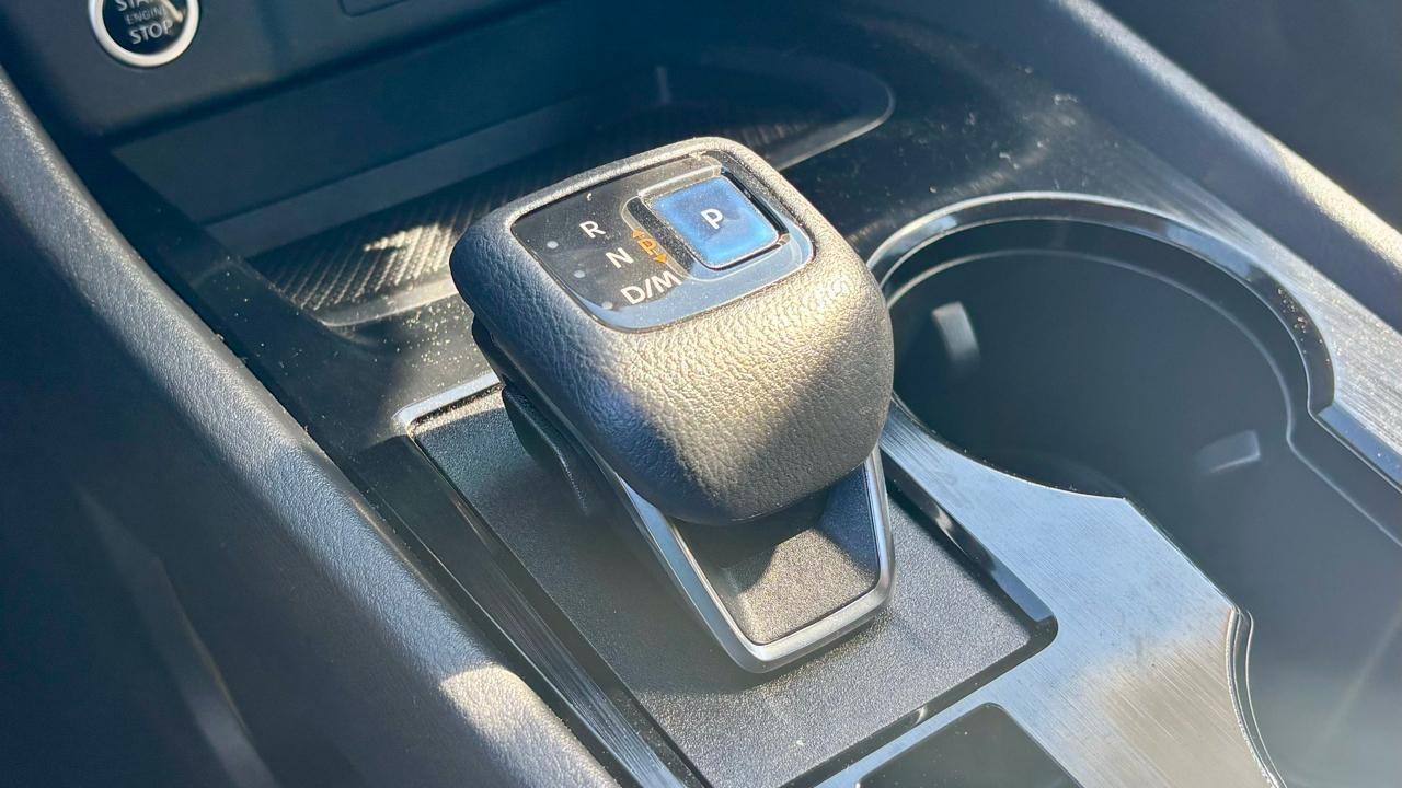 Nissan Rogue  2021