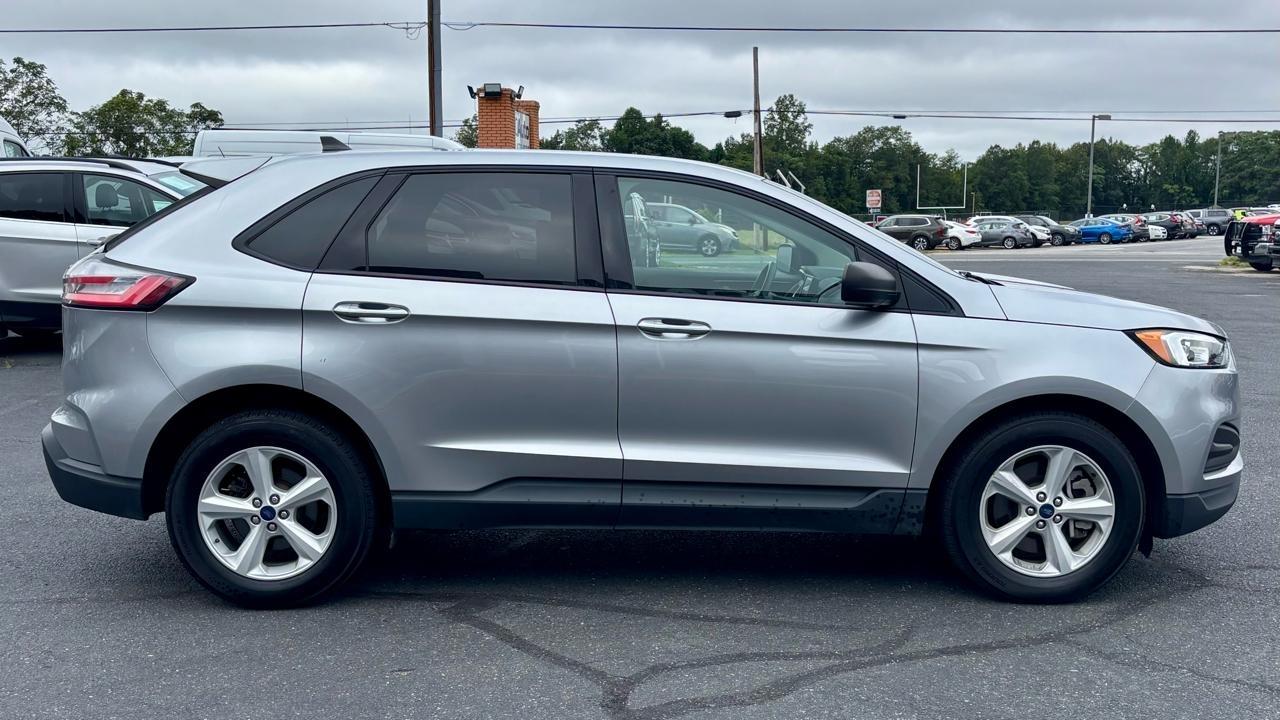 Ford Edge  2021