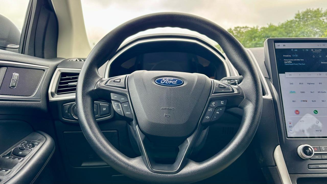 Ford Edge  2021