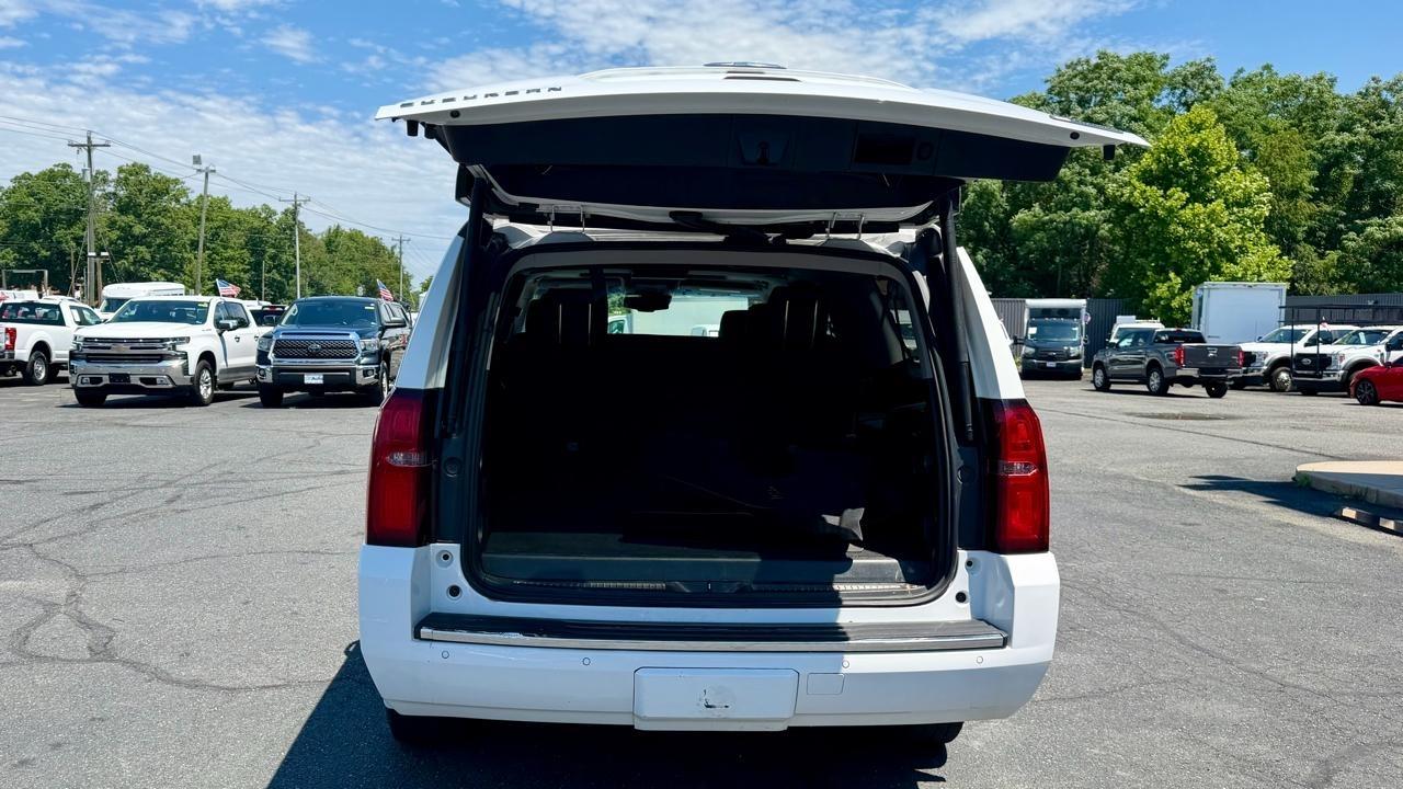 Chevrolet Suburban  2017