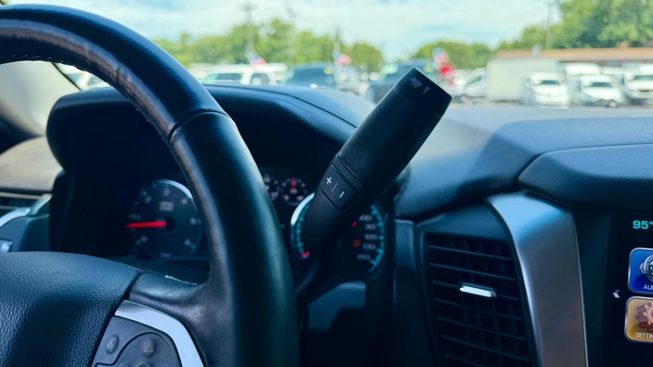 Chevrolet Suburban  2017