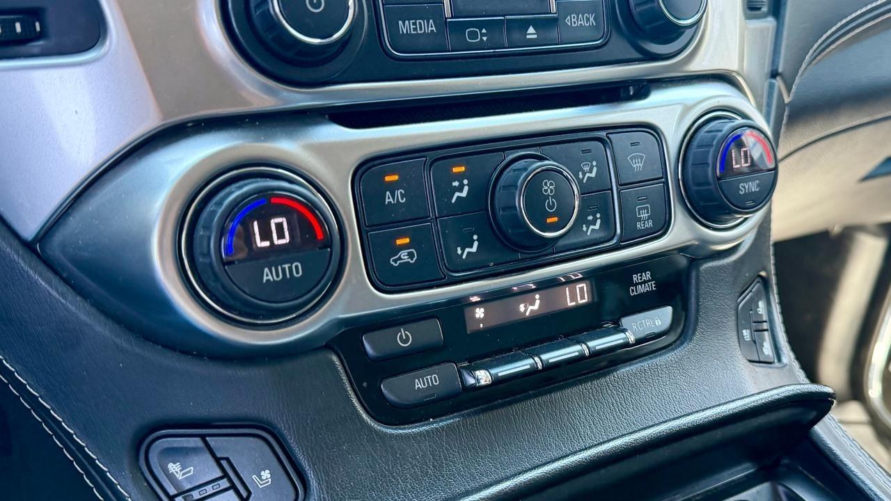 Chevrolet Suburban  2017