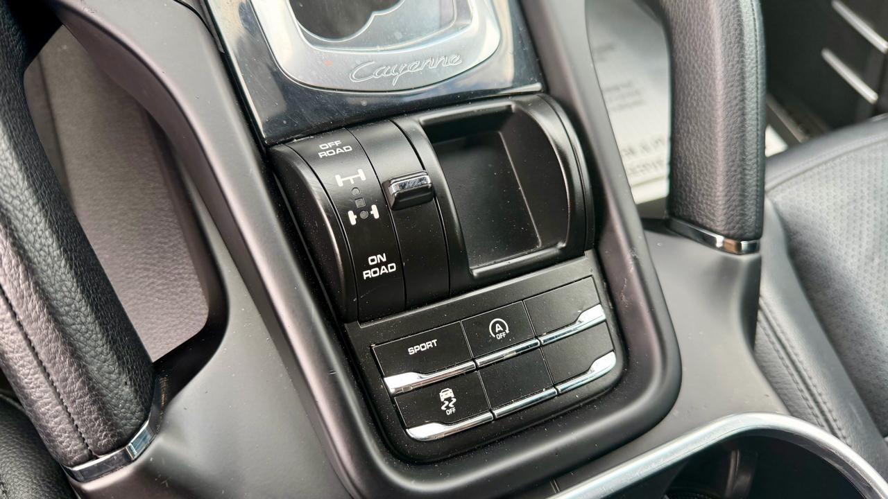 Porsche Cayenne  2016