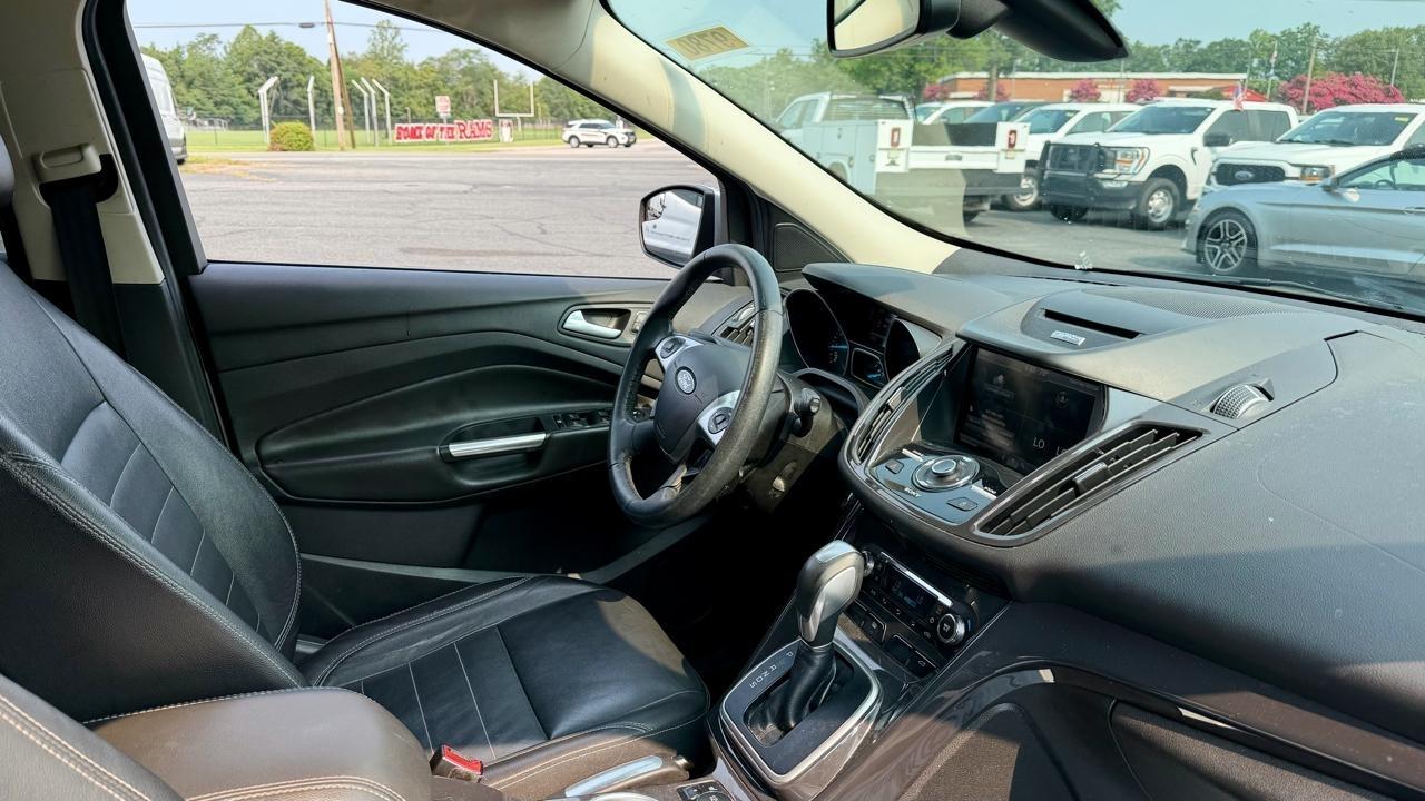 Ford Escape  2014