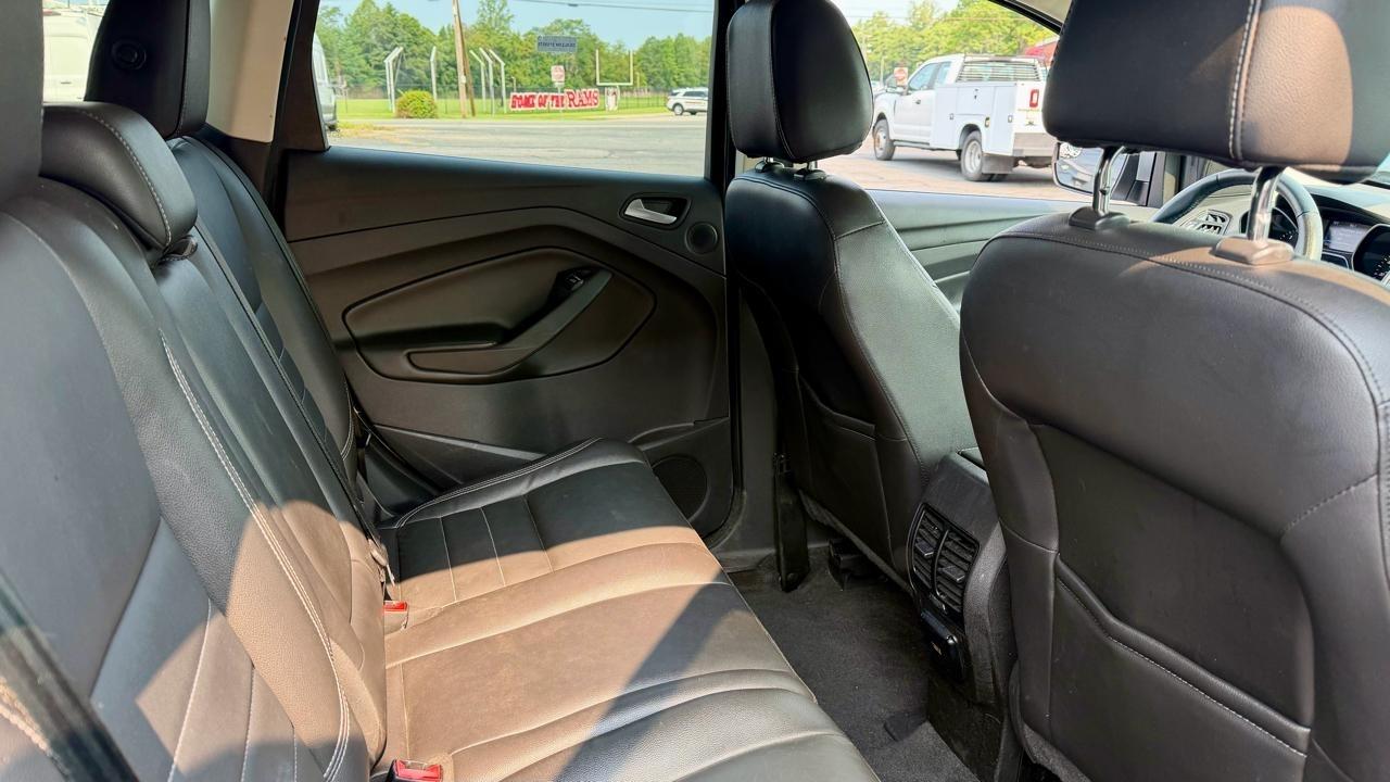 Ford Escape  2014