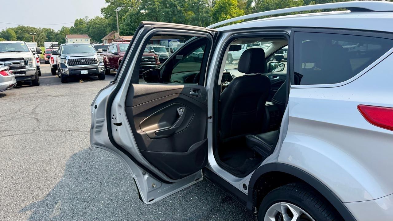 Ford Escape  2014