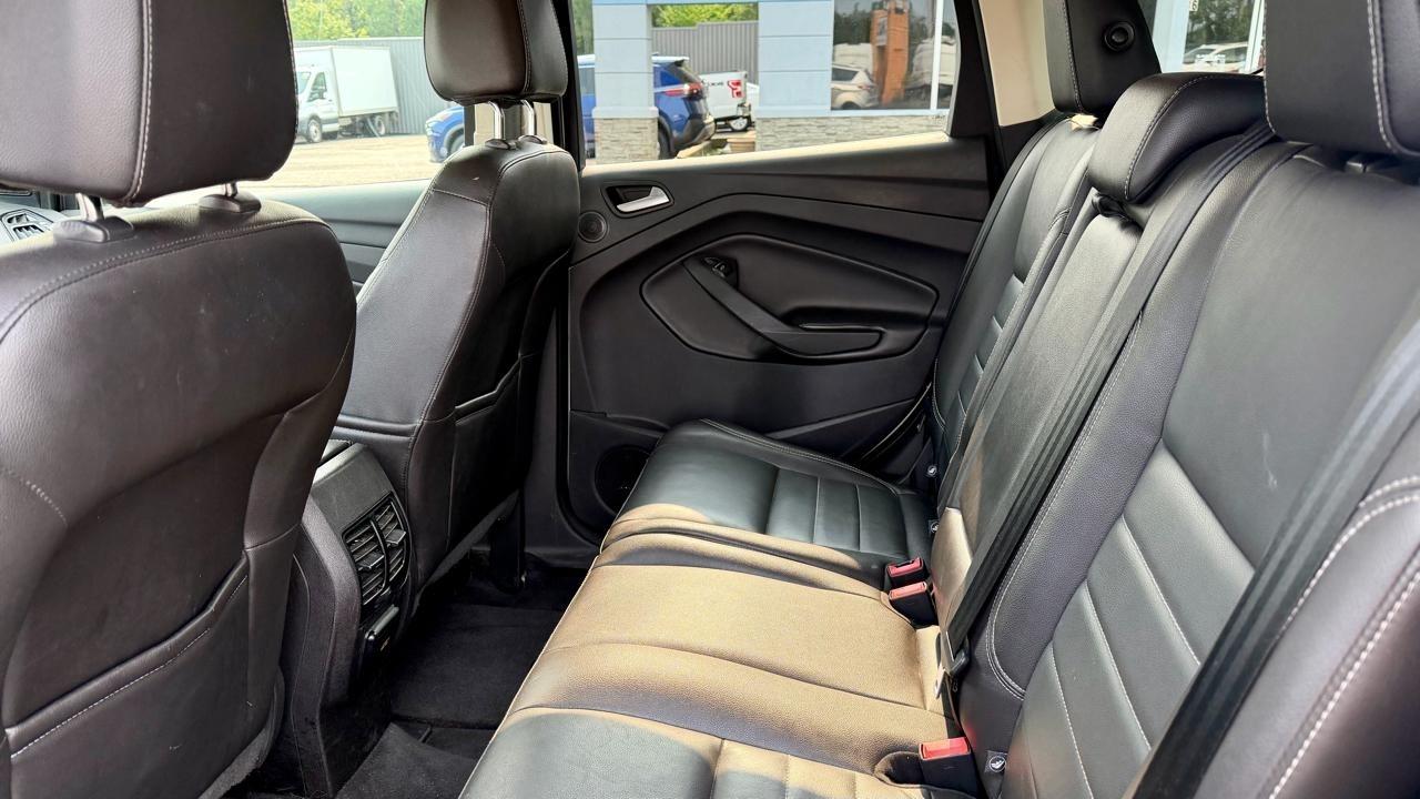 Ford Escape  2014