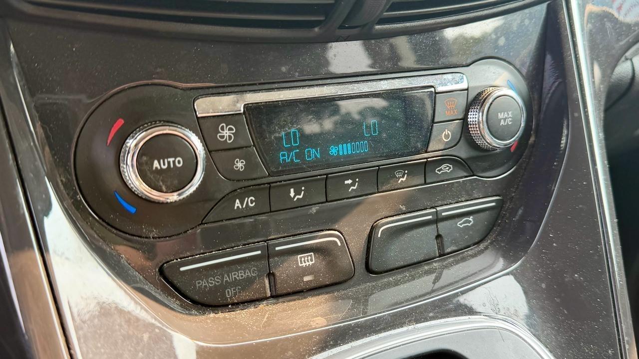 Ford Escape  2014