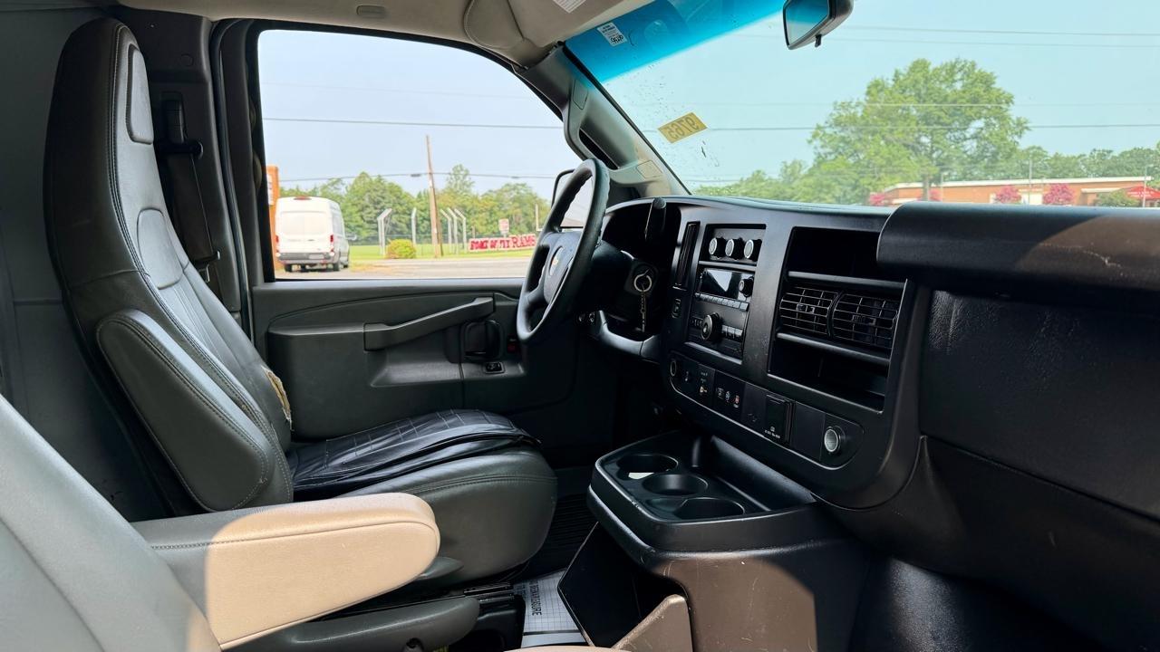 Chevrolet Express  2019