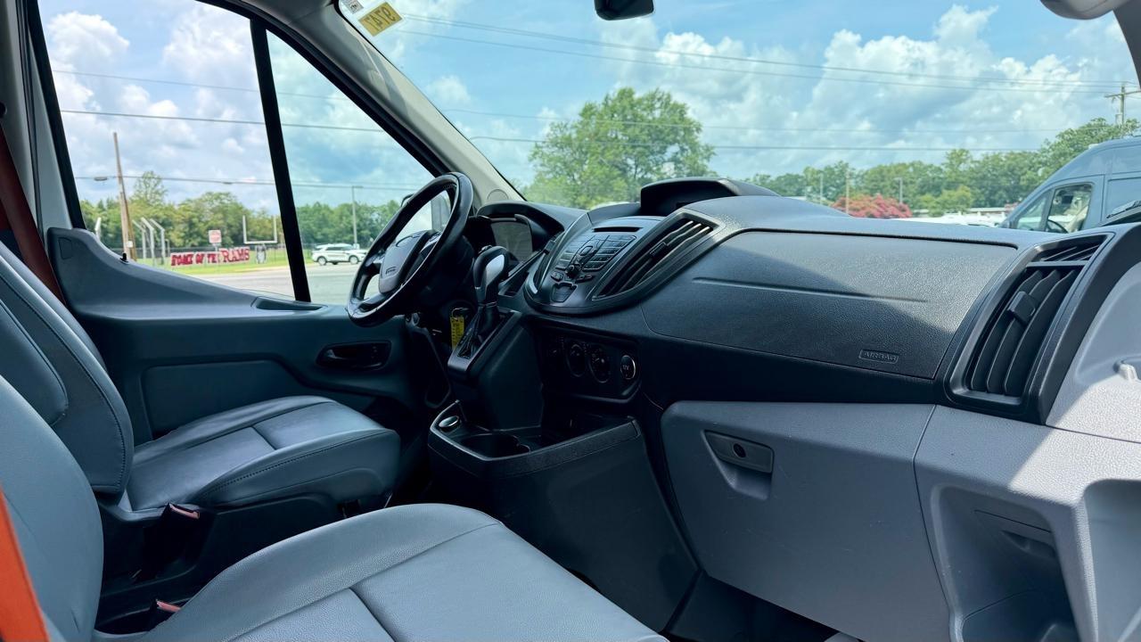 Ford Transit  2019
