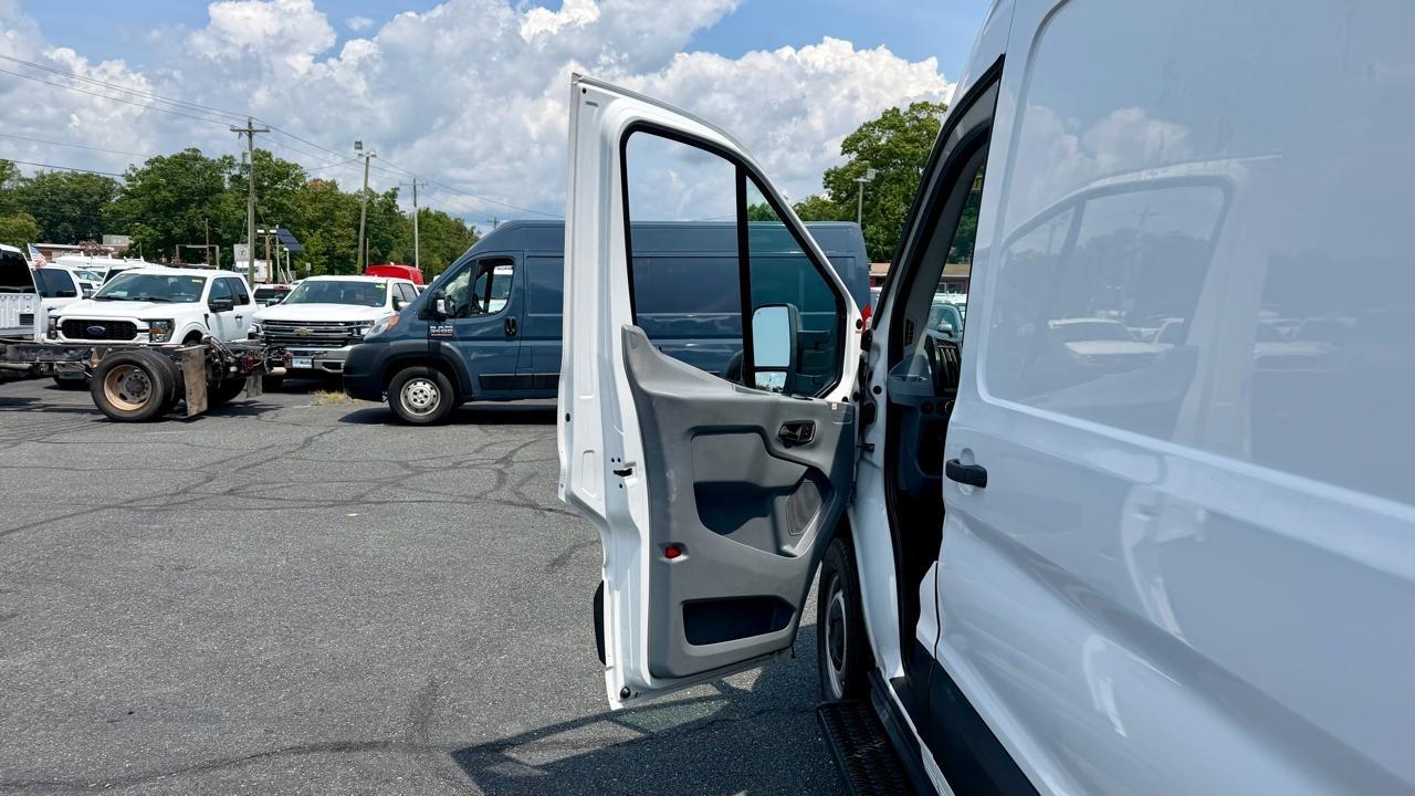 Ford Transit  2019