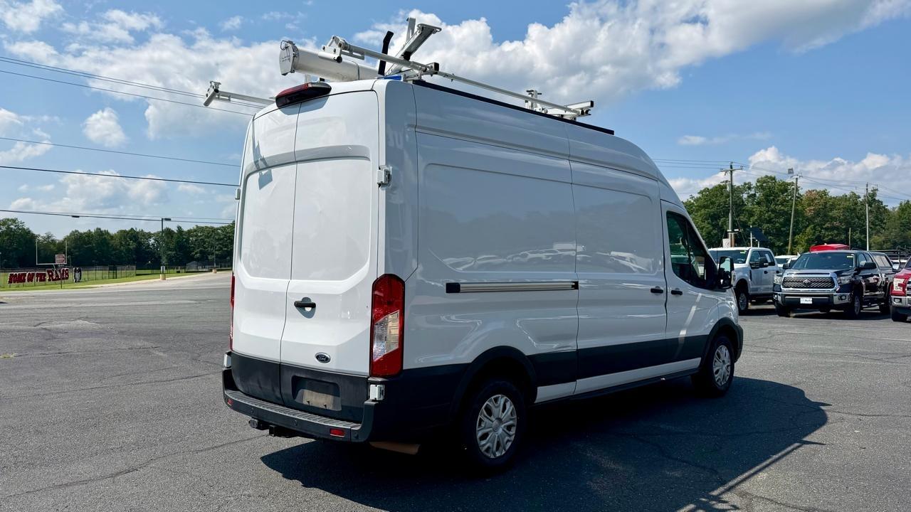 Ford Transit  2023