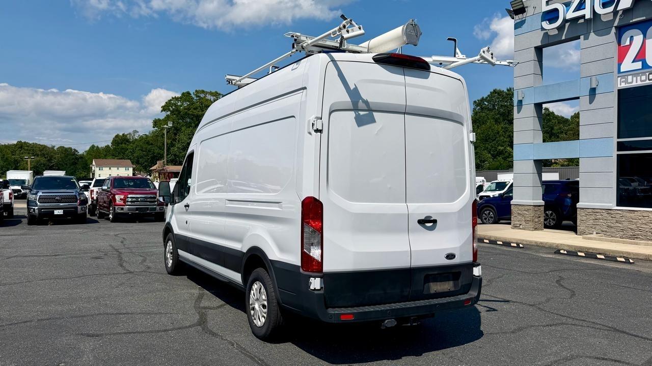 Ford Transit  2023
