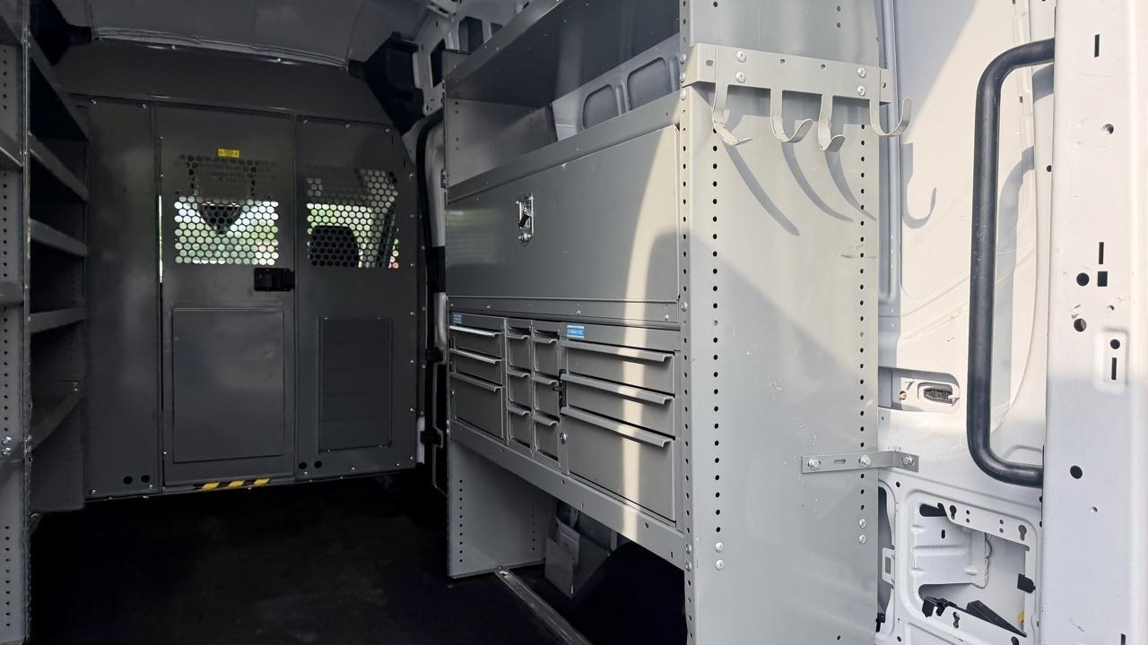 Ford Transit  2021