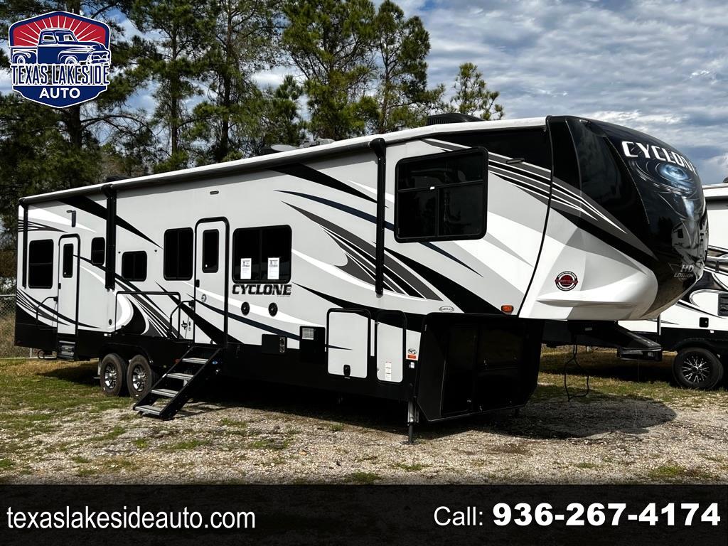 2019 Heartland Cyclone 3713