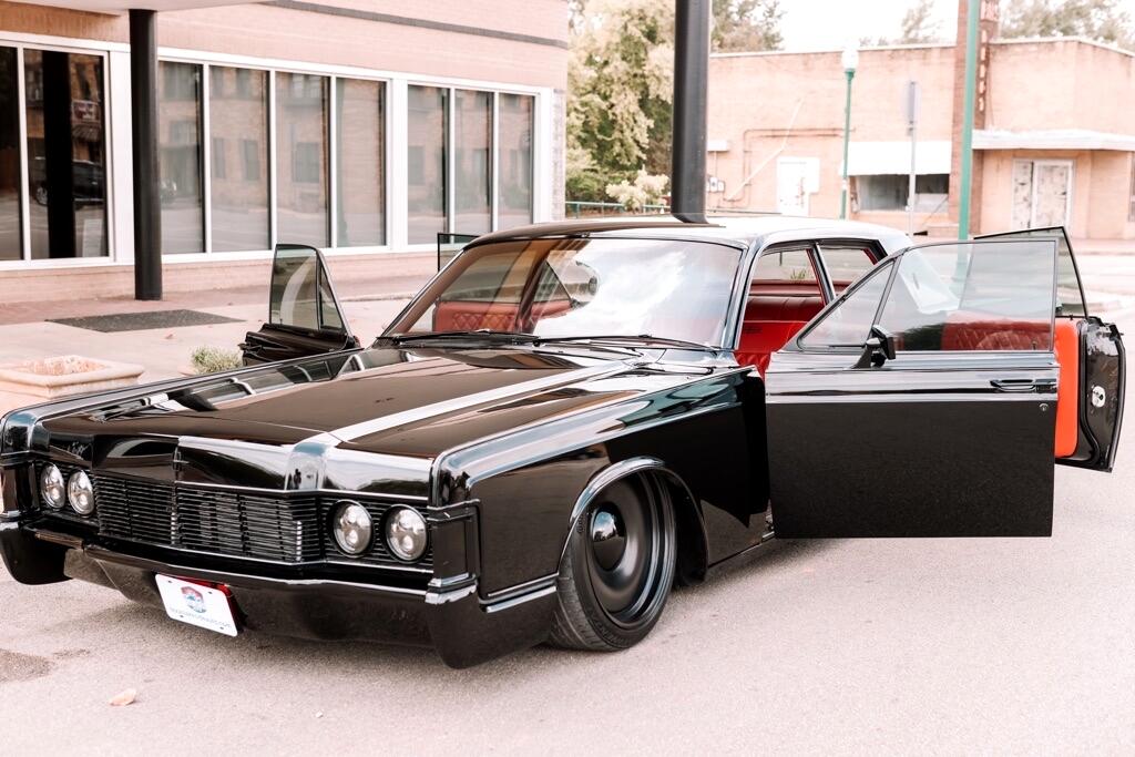 1968 Lincoln Continental 