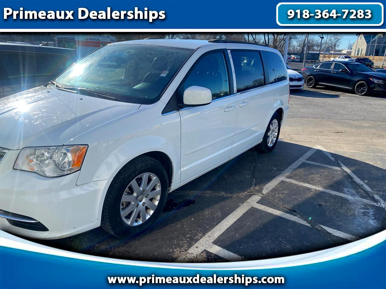 Chrysler Town & Country 4dr Wgn LX 2016