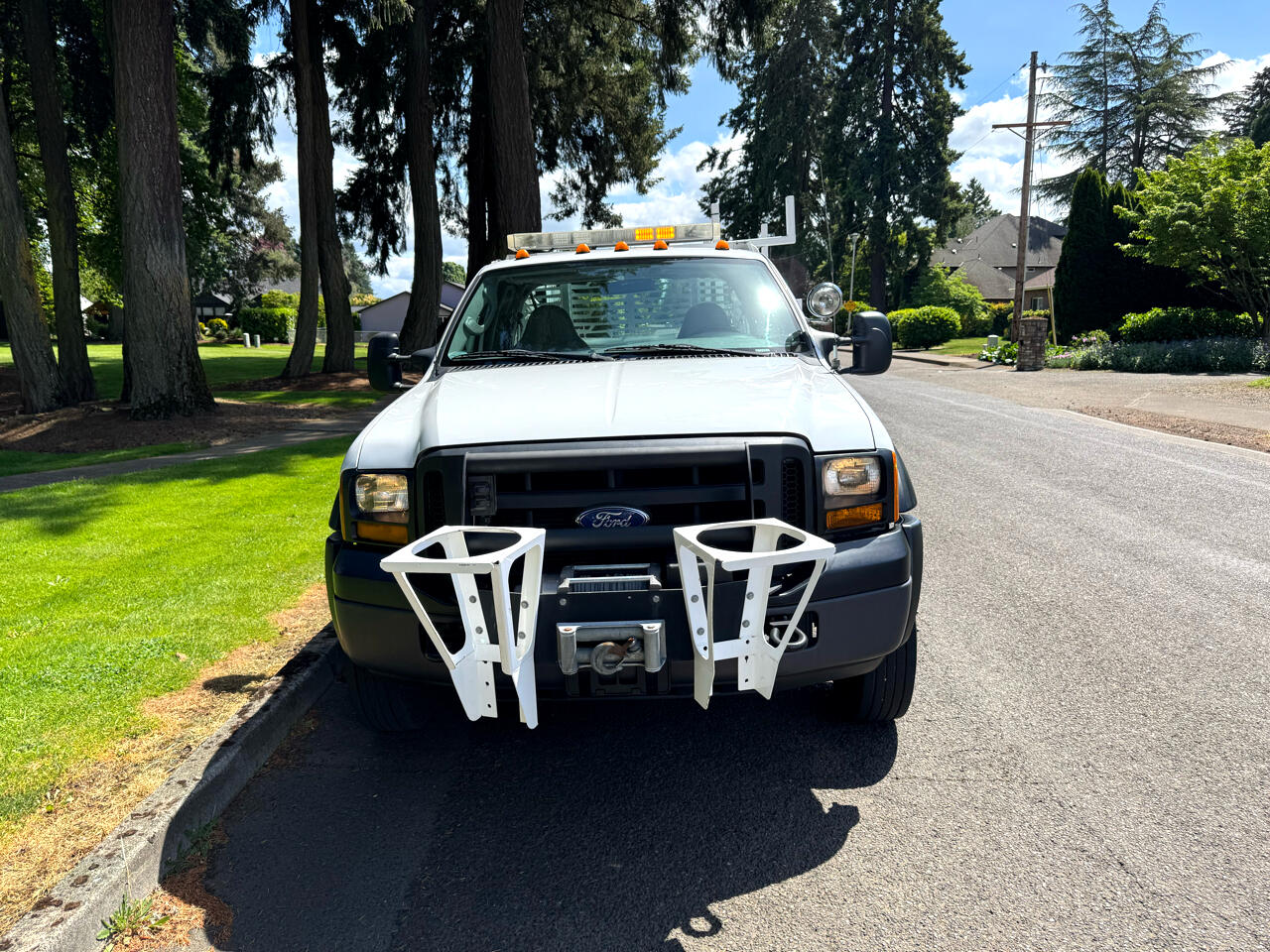 2007 Ford F-450 photo 2