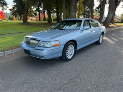 2005 Lincoln Town Car 
