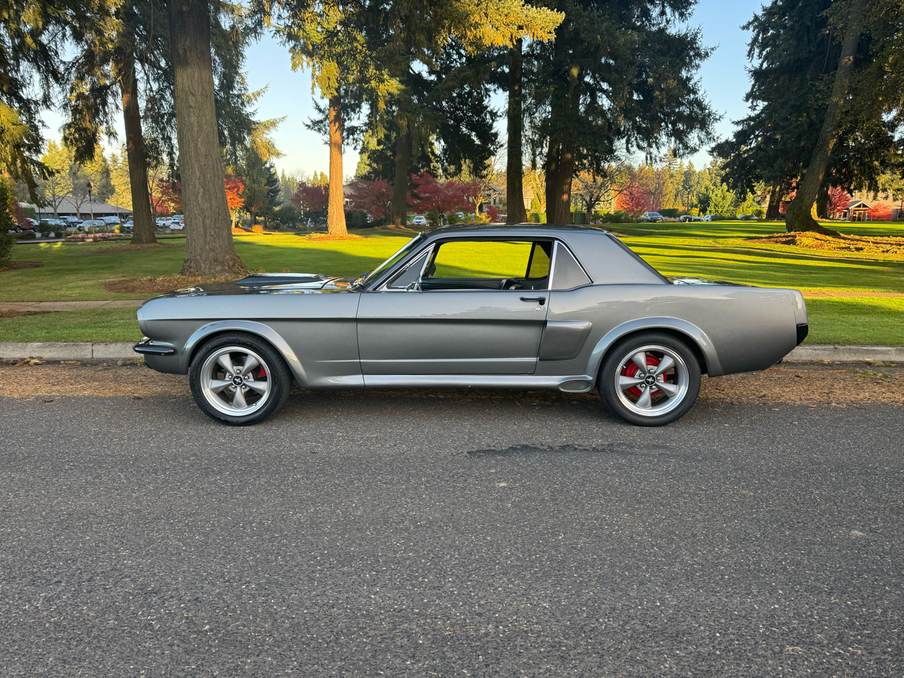 Ford Mustang 2dr Coupe 1966