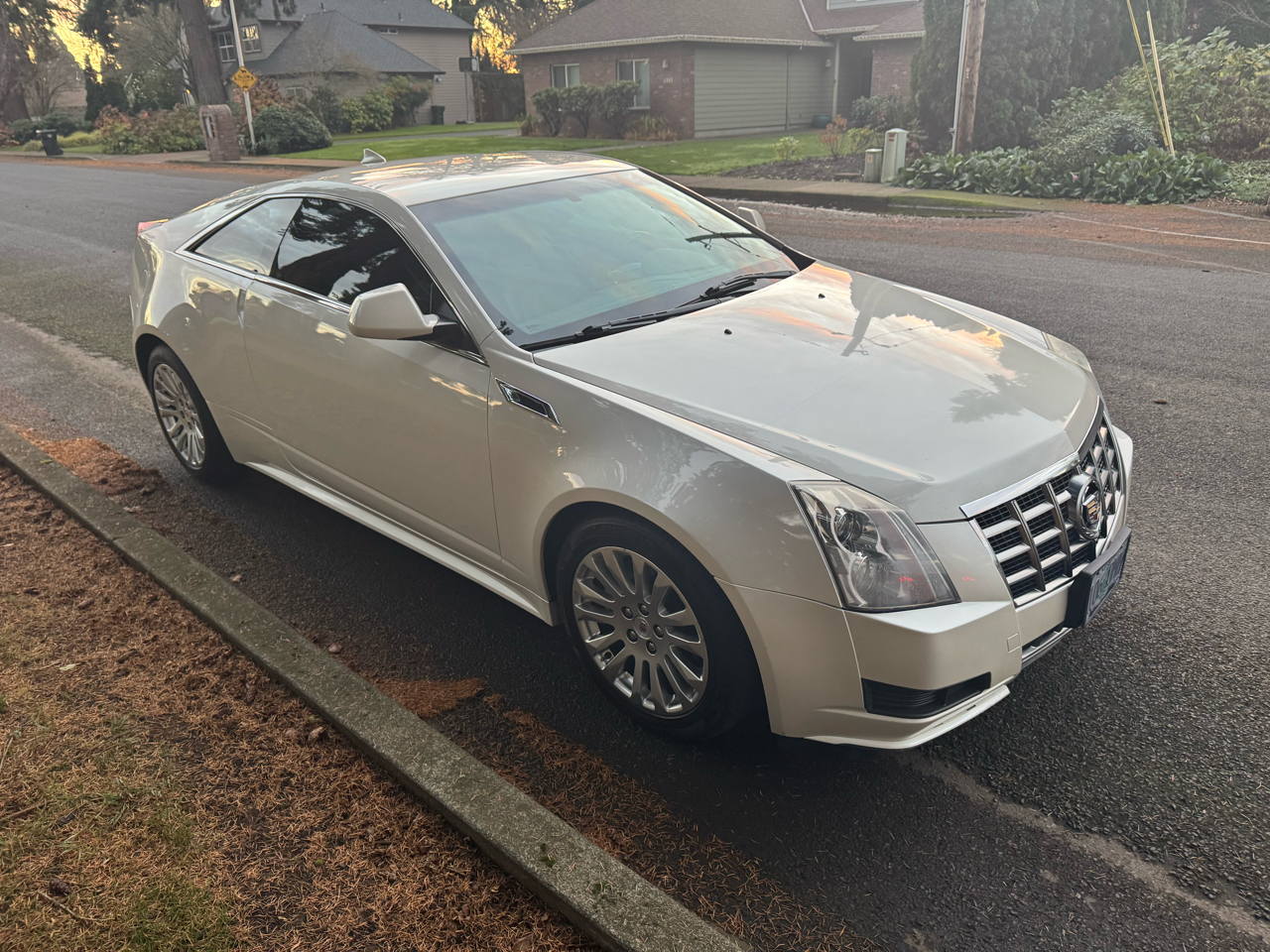 2012 Cadillac CTS Base Coupe photo 3