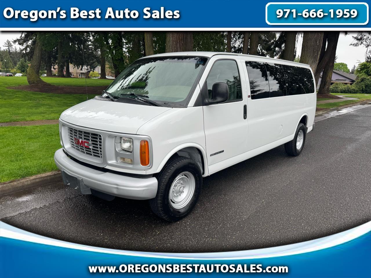 2000 GMC Savana 3500 SWB's photo