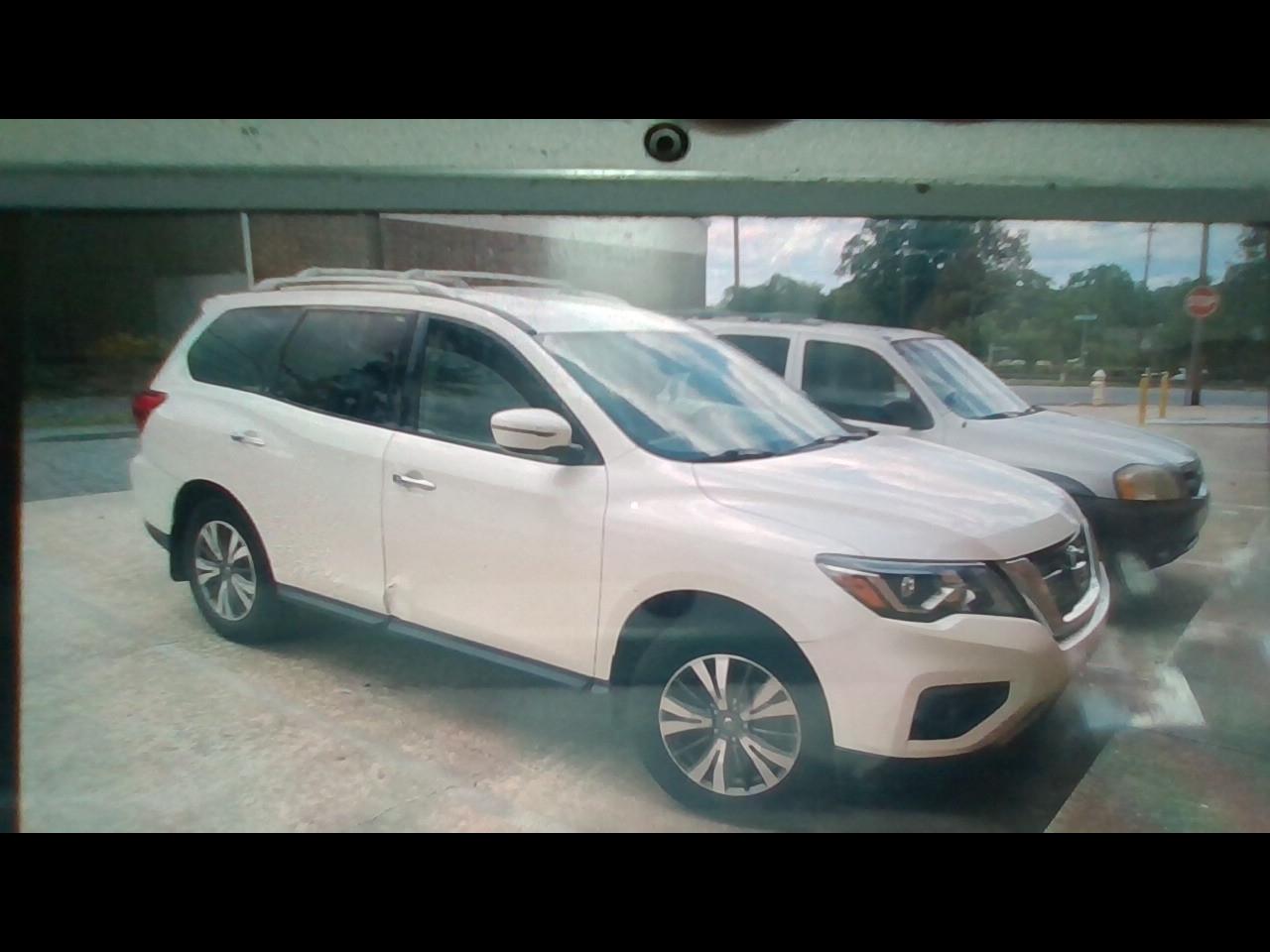 2017 Nissan Pathfinder Platinum 2WD