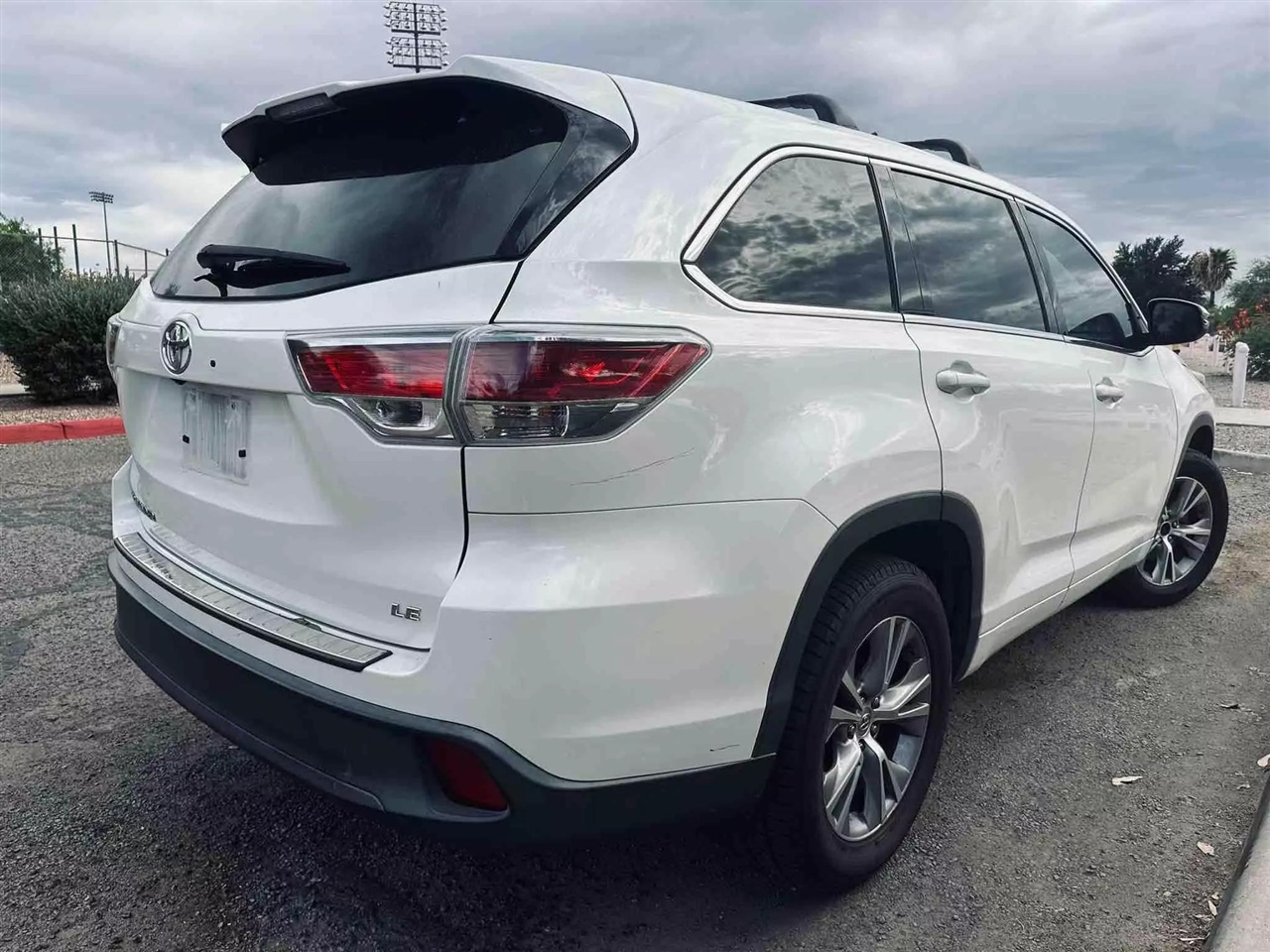 Used 2015 Toyota Highlander FWD 4dr V6 LE Plus (Natl) for Sale in