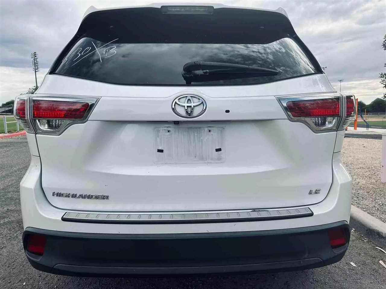 Used 2015 Toyota Highlander FWD 4dr V6 LE Plus (Natl) for Sale in