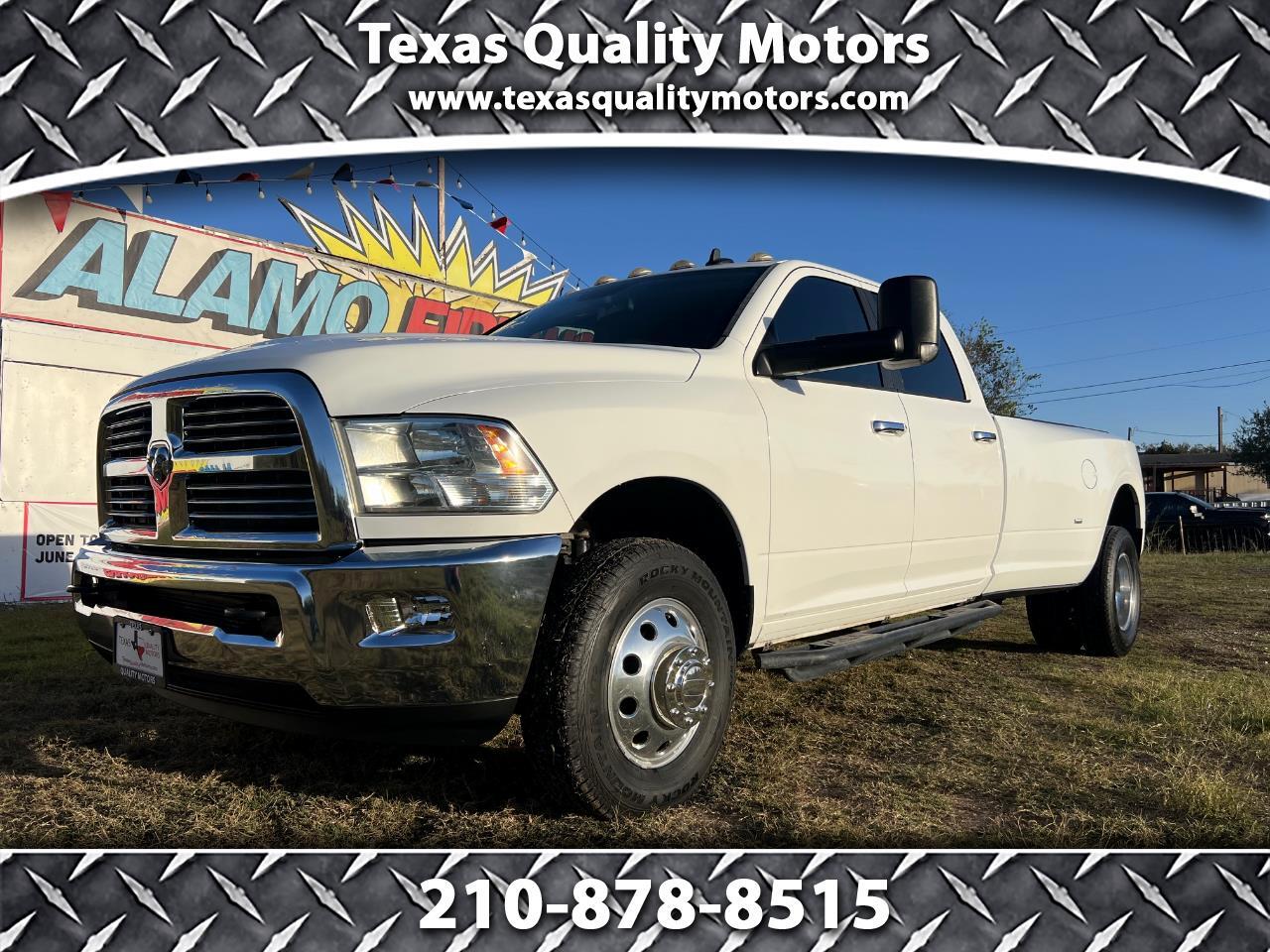 2014 RAM 3500 2WD Crew Cab Dually 6.7L Cummins