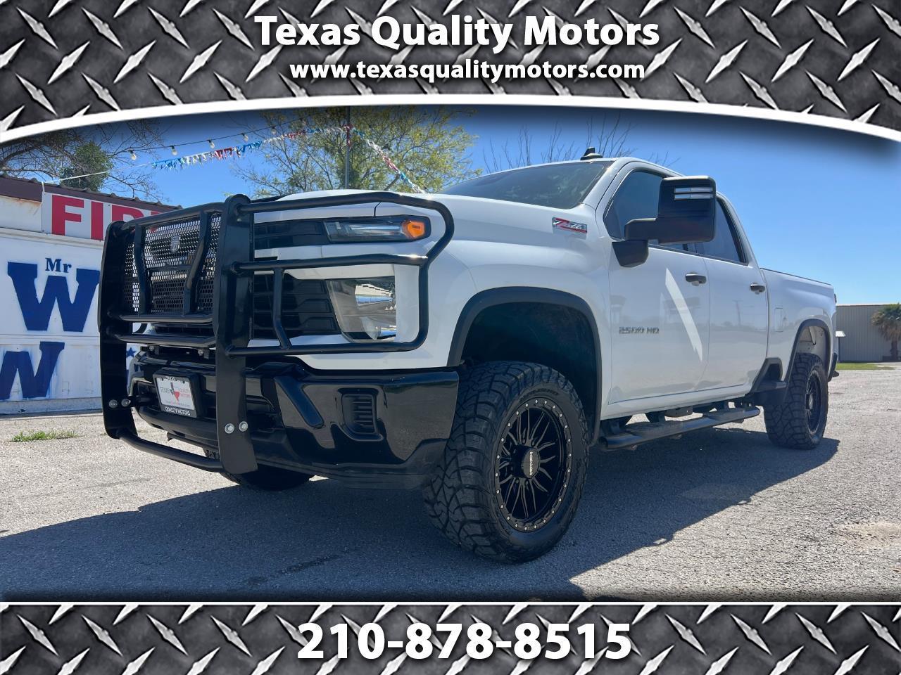 2024 Chevrolet Silverado 2500HD 4WD Crew Cab Short Bed Z71 6.6L Gas & new A/T's!!