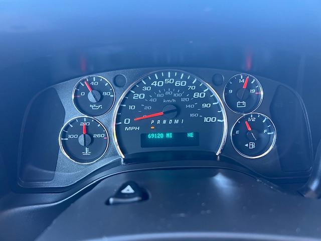 2020 Chevrolet Express Passenger LT - Photo 31