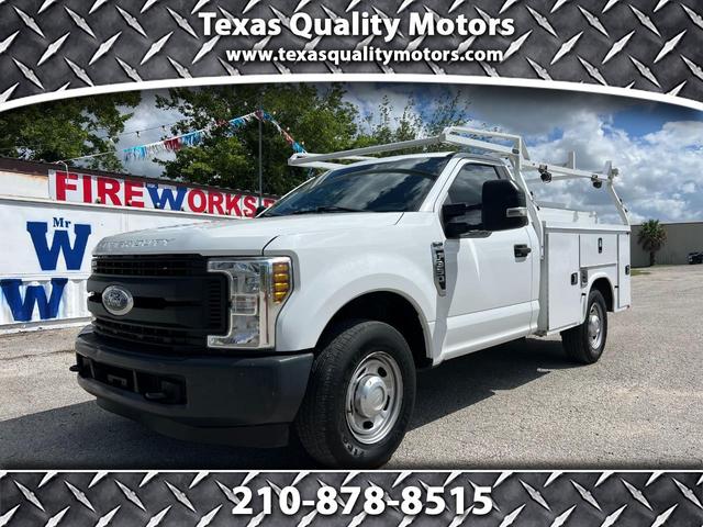 White 2018 Ford F-350 Super Duty Pickup Truck Automatic