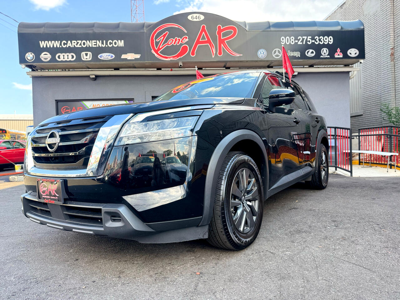 Nissan Pathfinder SV 4WD 2022