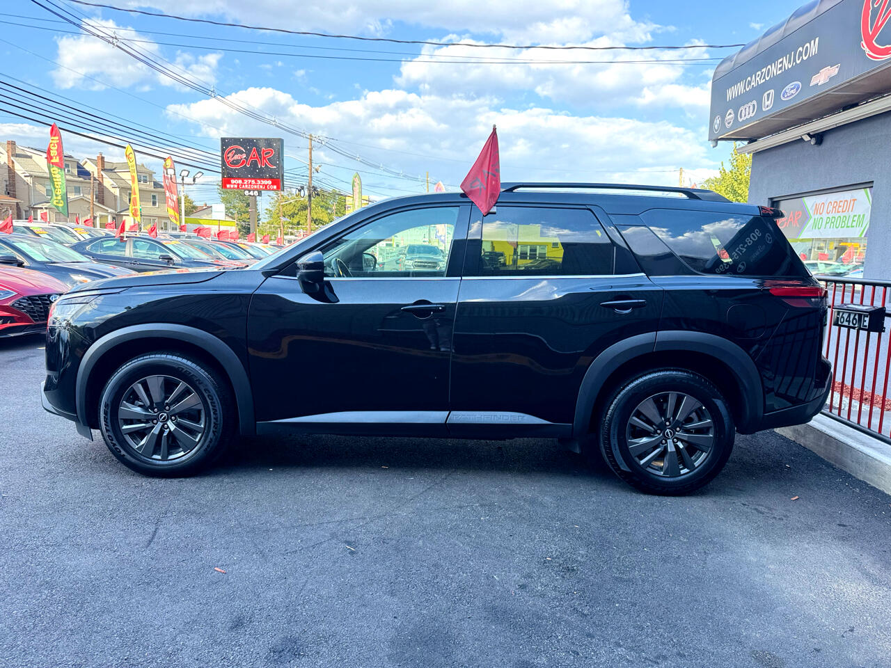 Nissan Pathfinder SV 4WD 2022