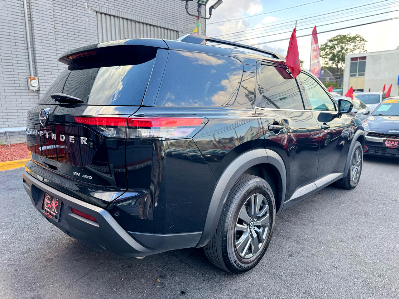 Nissan Pathfinder SV 4WD 2022