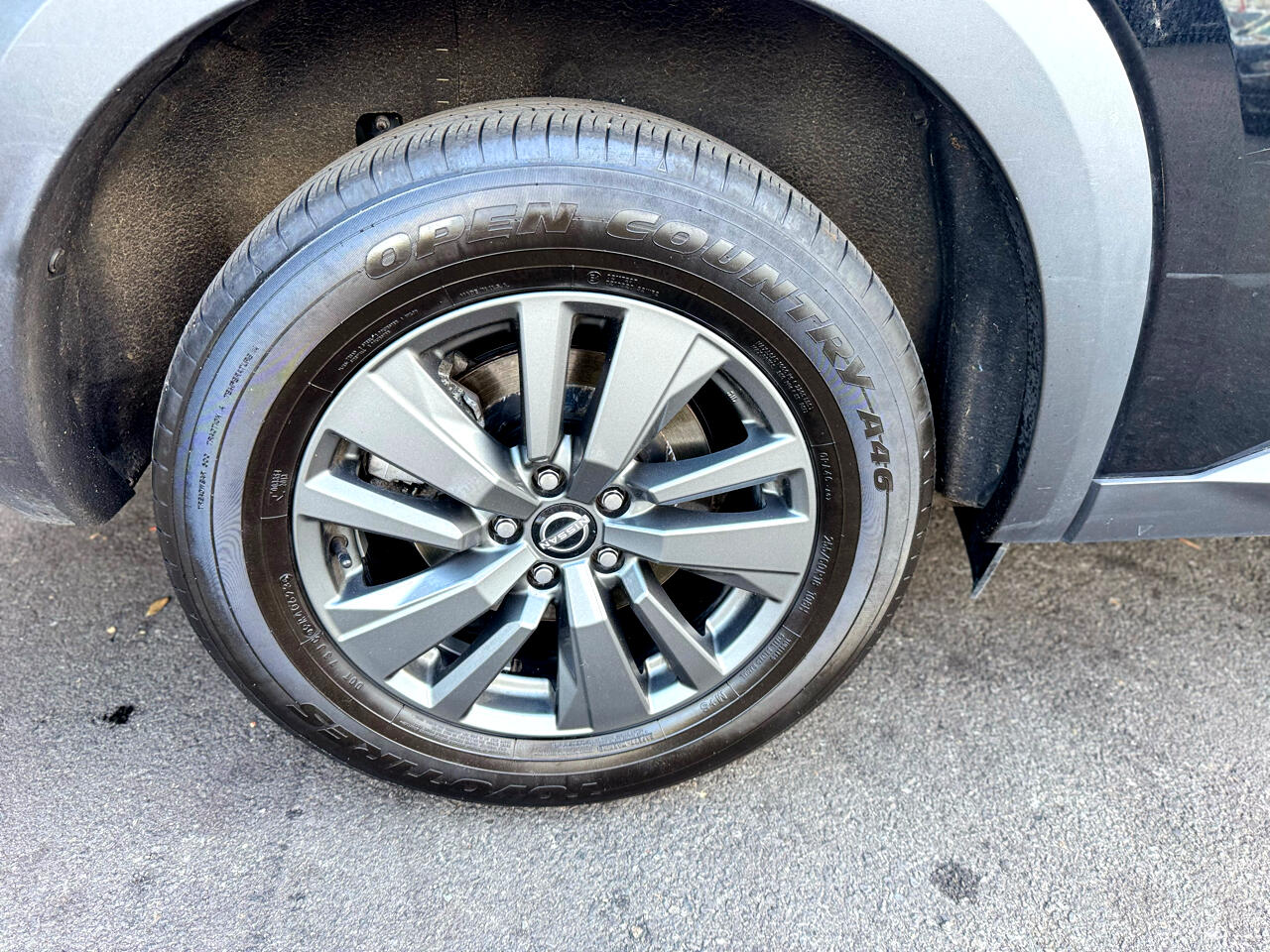 Nissan Pathfinder SV 4WD 2022