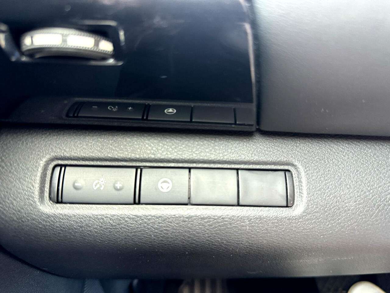 Nissan Pathfinder SV 4WD 2022