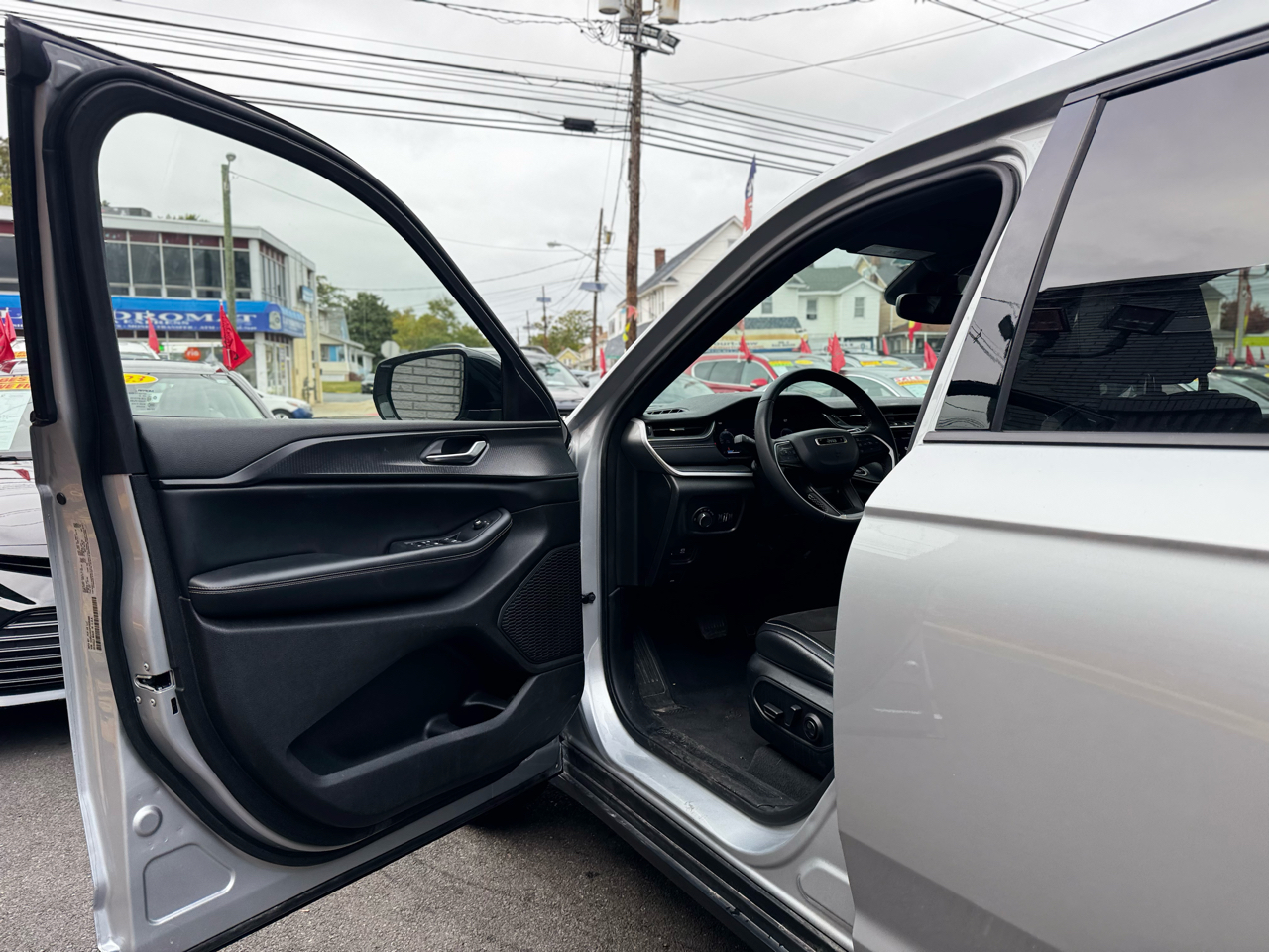 Jeep Grand Cherokee L Laredo 2023