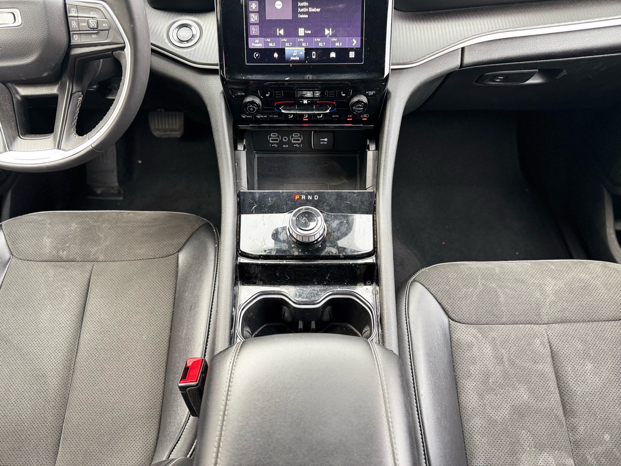 Jeep Grand Cherokee L Laredo 2023