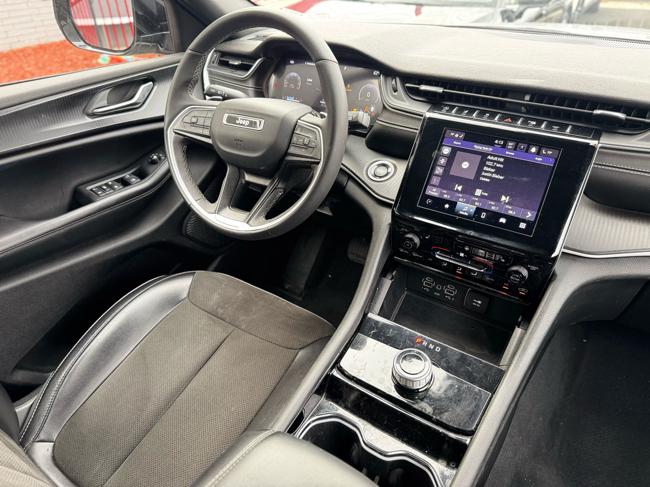 Jeep Grand Cherokee L Laredo 2023