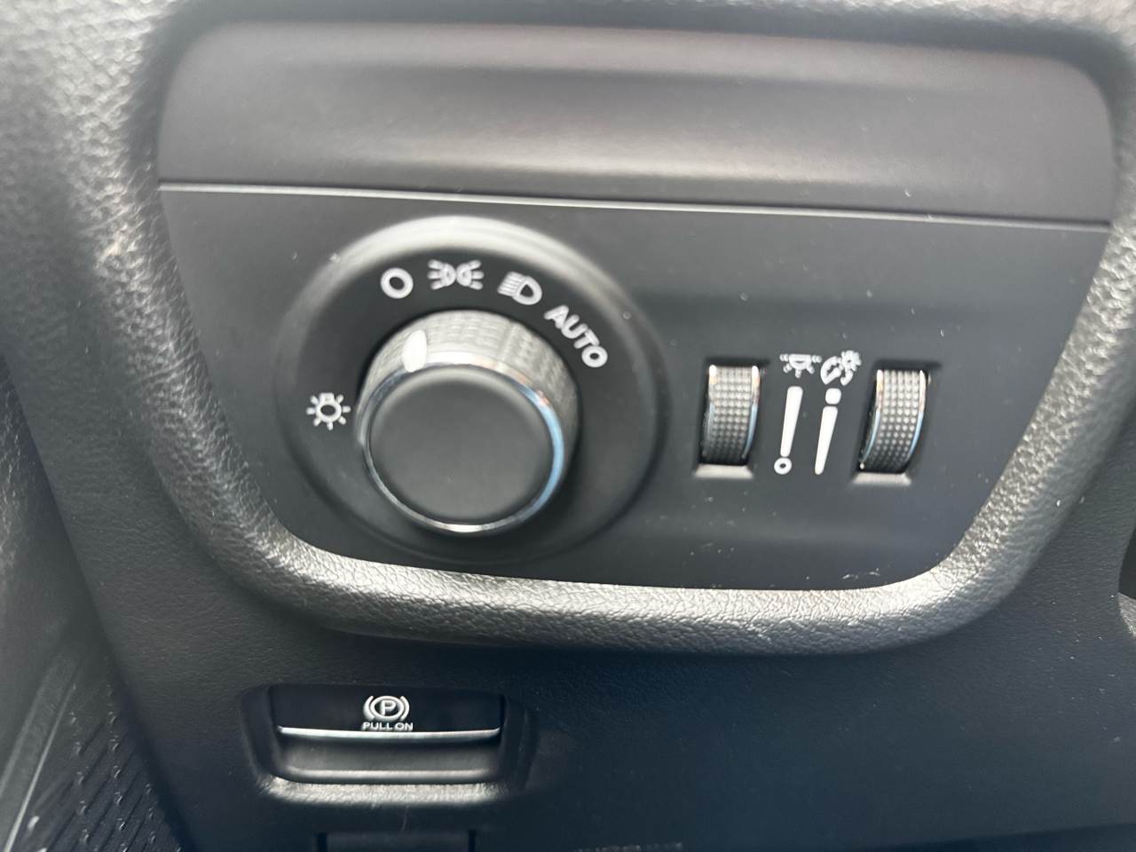 Jeep Grand Cherokee L Laredo 2023