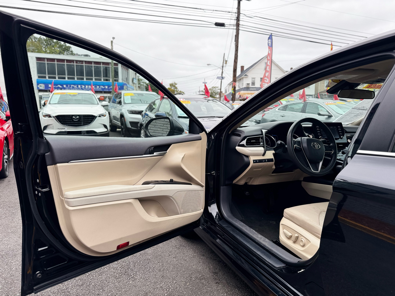 Toyota Camry LE 2023