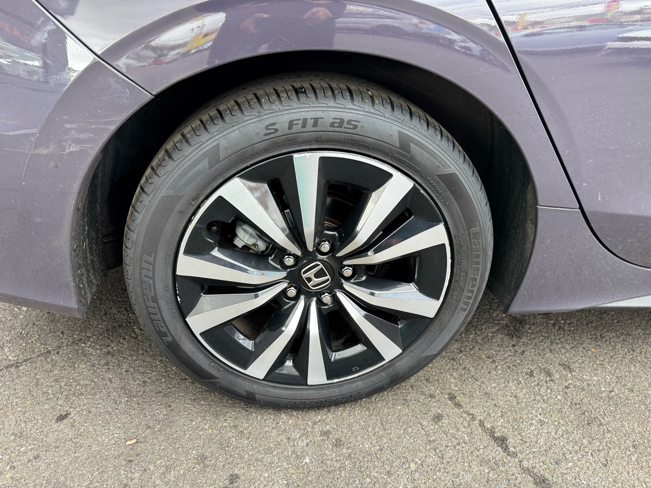 Honda Civic EX-L Hatchback 2022