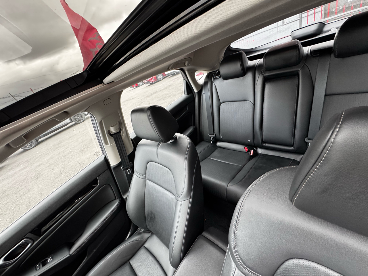 Honda Civic EX-L Hatchback 2022