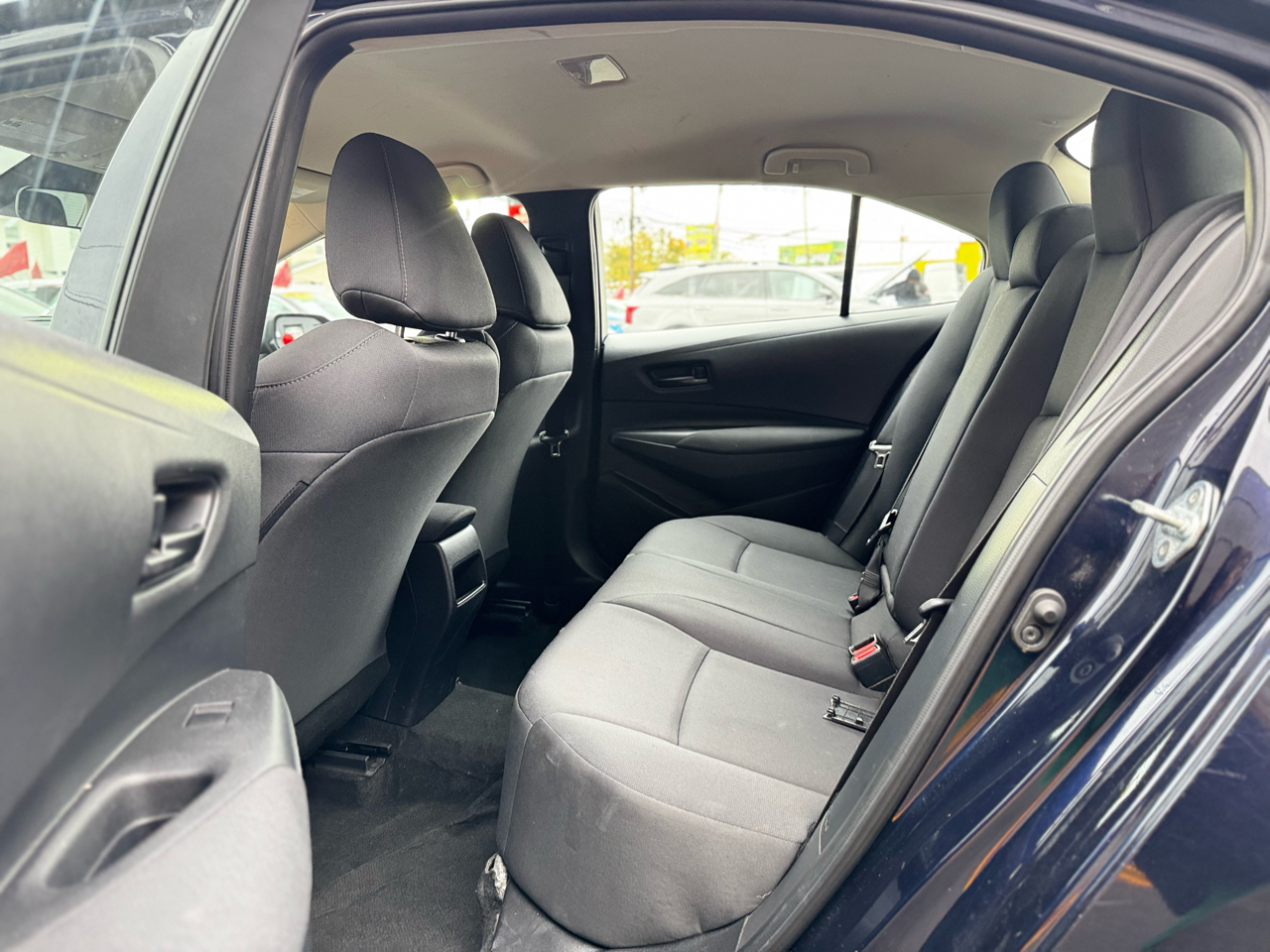 Toyota Corolla LE 2022