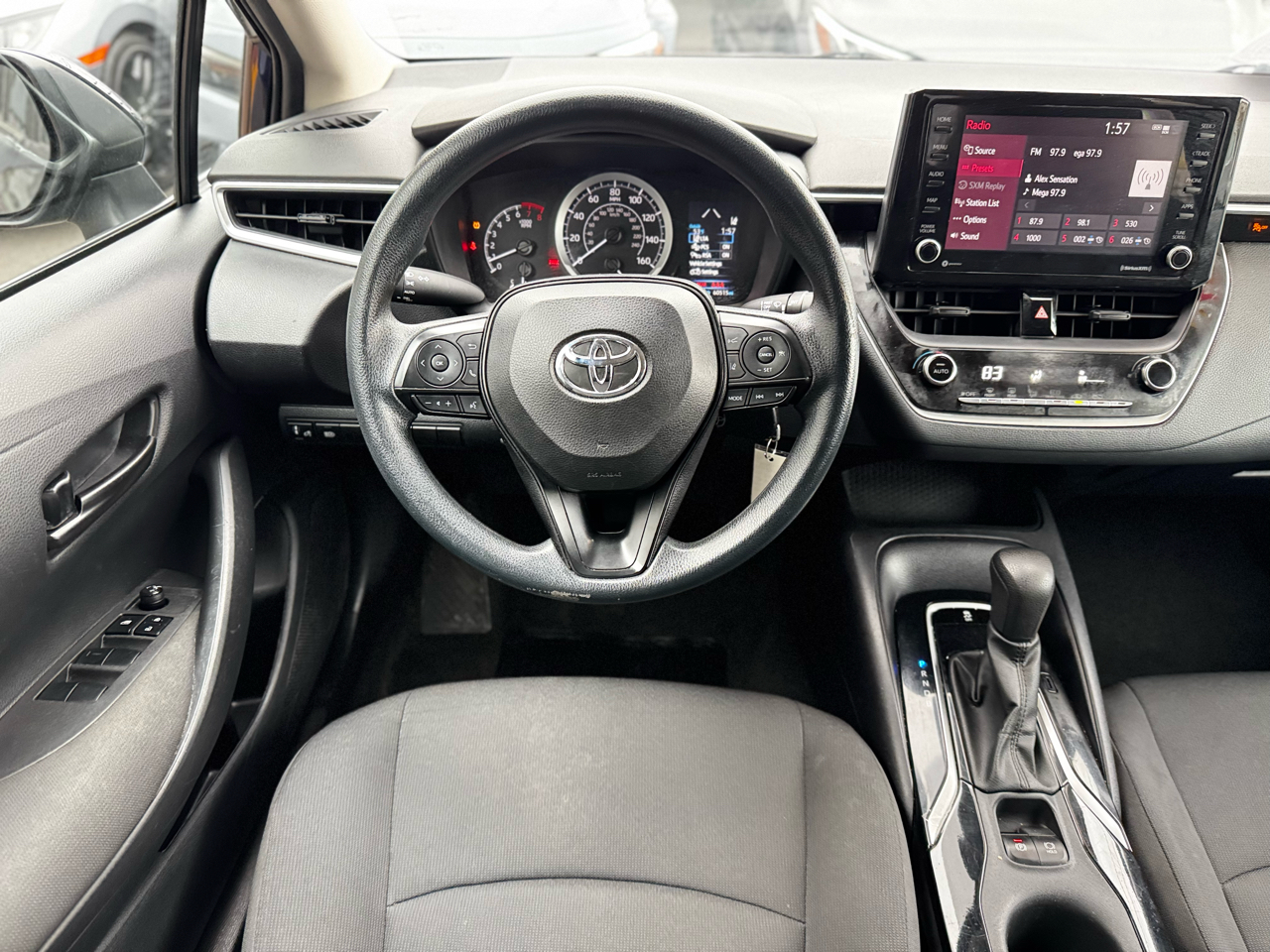 Toyota Corolla LE 2022