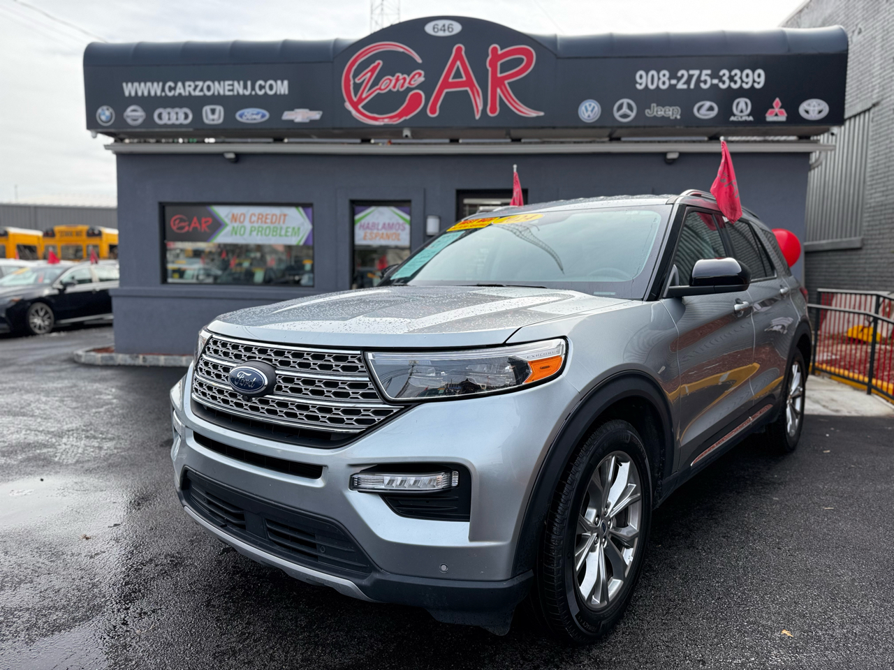 2024 Ford Explorer Limited's photo