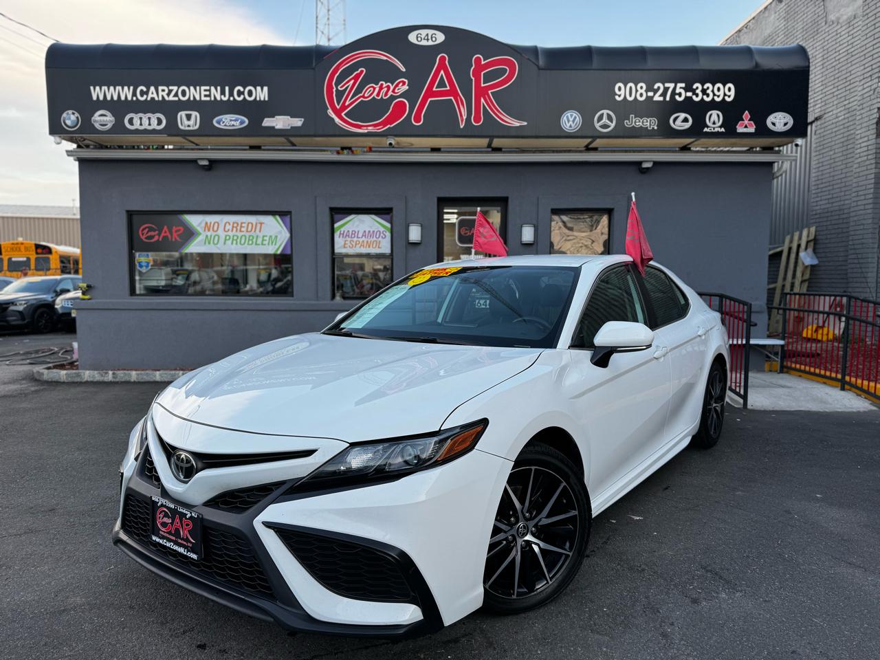 2024 Toyota Camry SE FWD